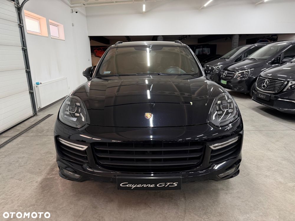 Porsche Cayenne - 3