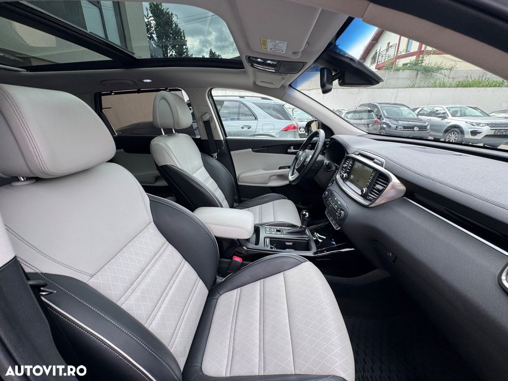 Kia Sorento 2.2 CRDi AWD Aut. Platinum Edition - 29