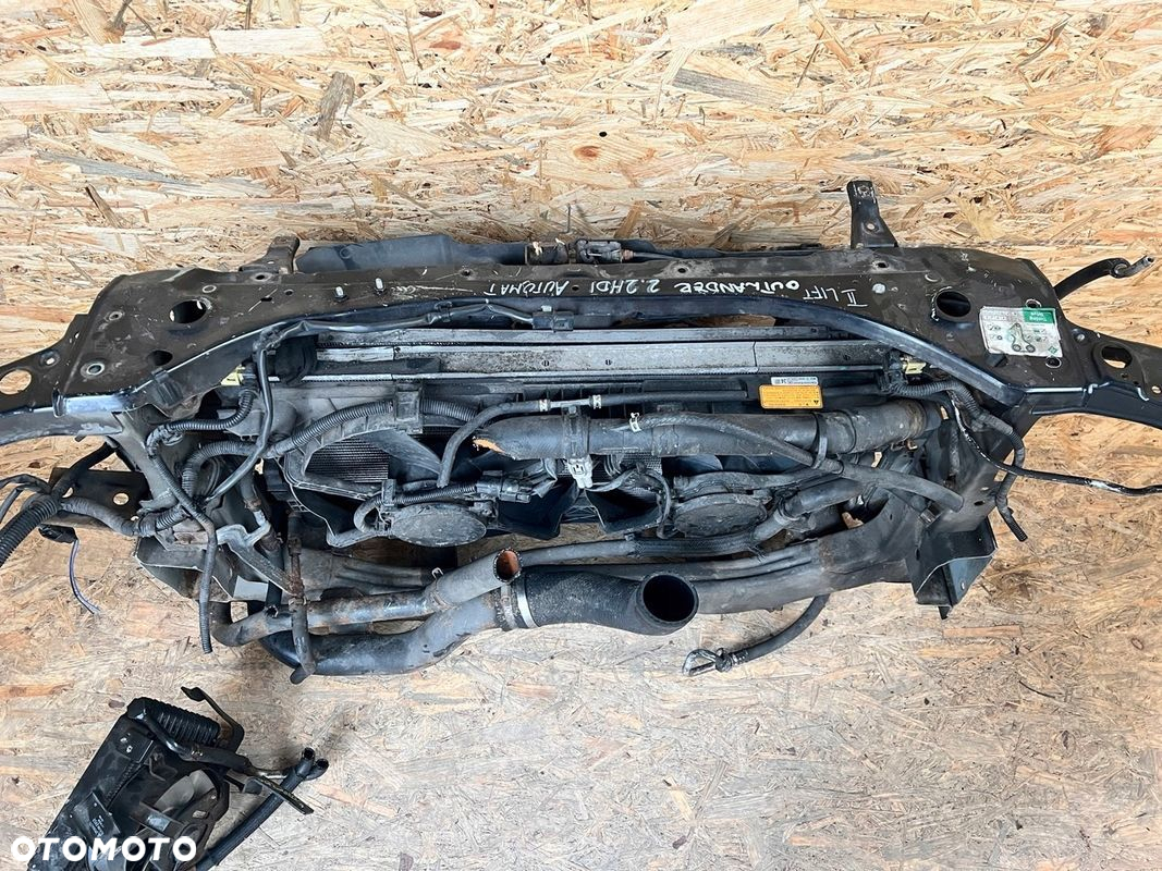 PAS PRZEDNI przód WENTYLATOR Belka MITSUBISHI OUTLANDER 2 II Lift AUTOMAT - 11