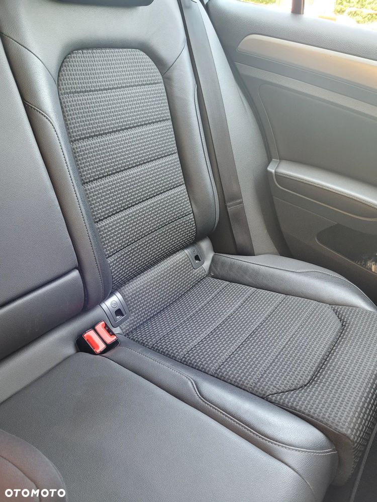 Volkswagen Golf 1.6 TDI BlueMotion Technology DSG Comfortline - 8