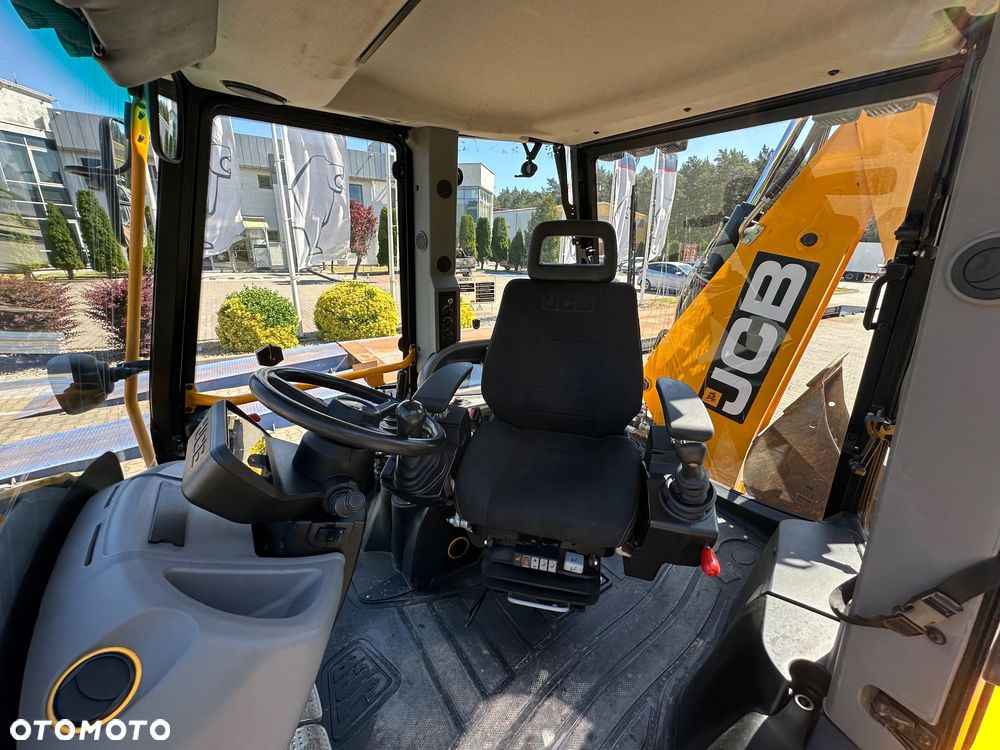 JCB 4CX Advance Easy Control PRO - 13