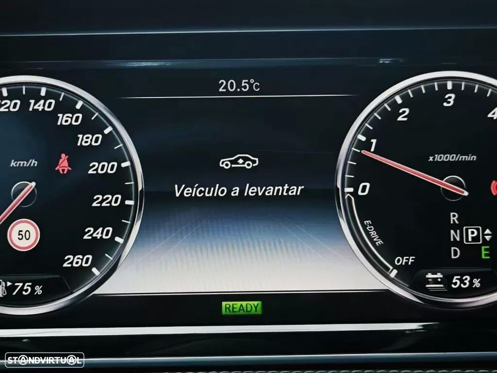 Mercedes-Benz S 300 BlueTEC Hybrid - 34