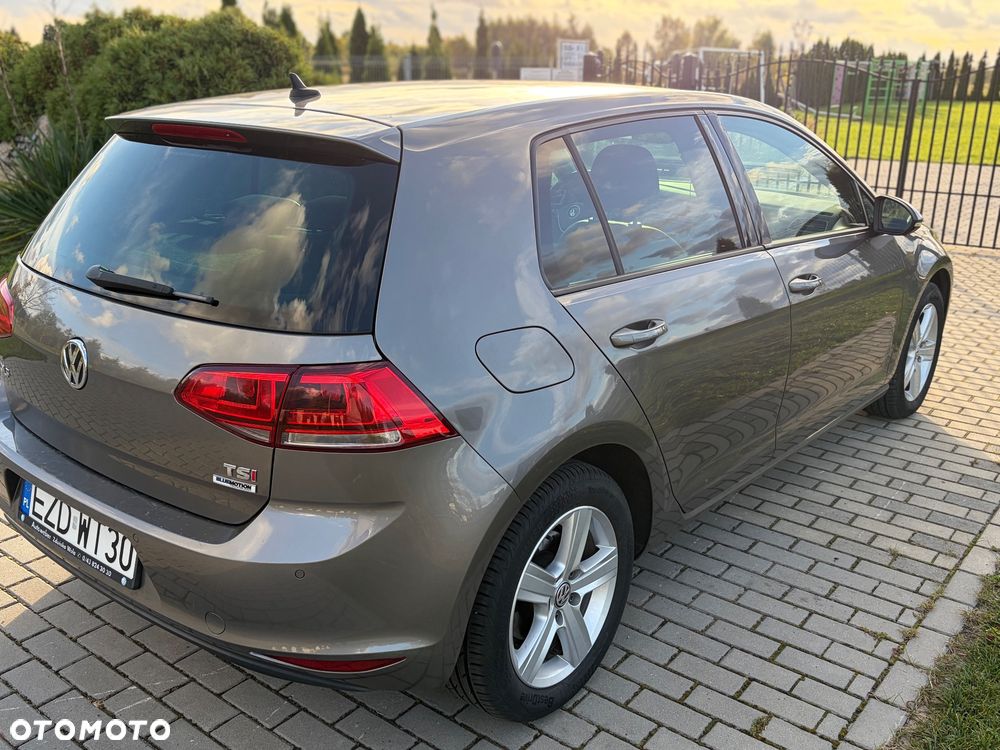 Volkswagen Golf - 3