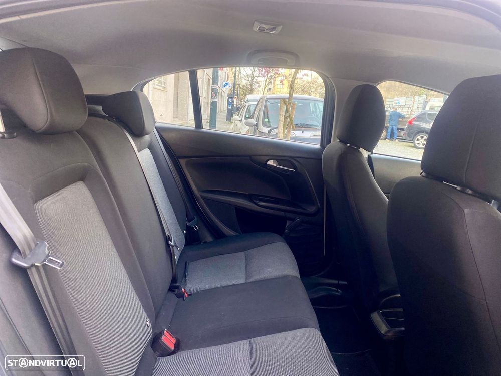 Fiat Tipo 1.3 M-Jet Easy - 29