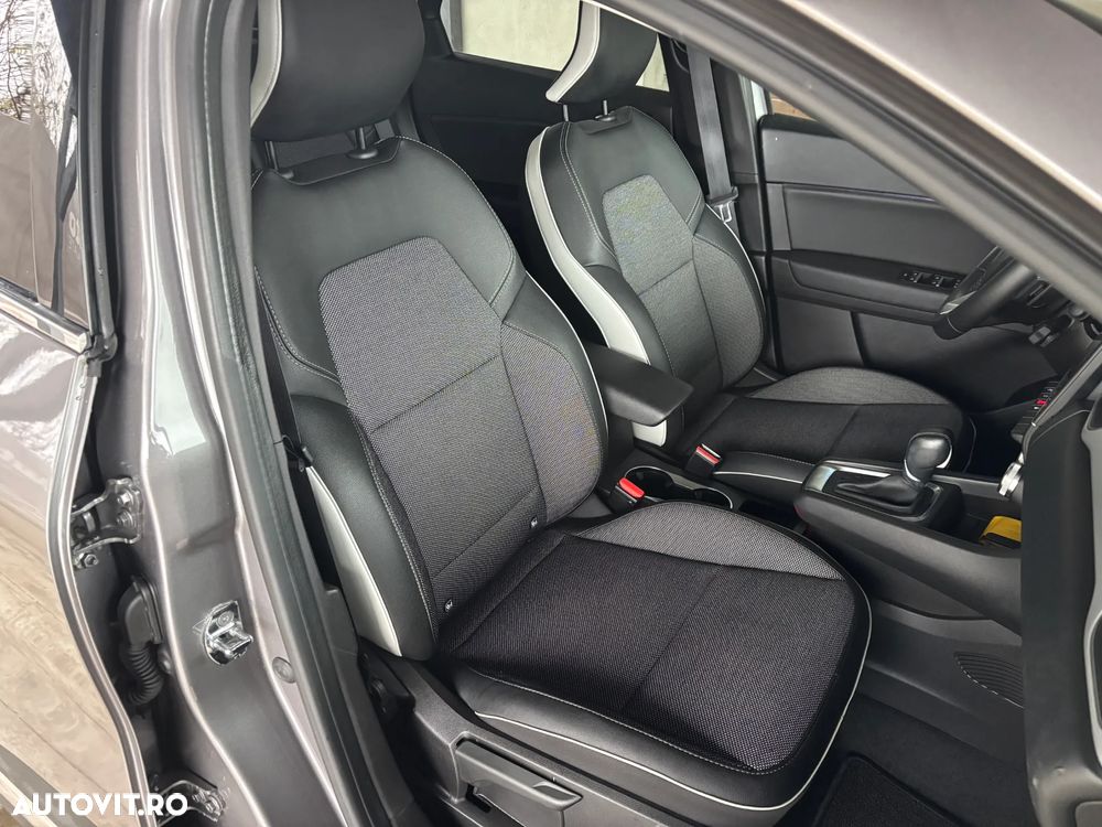 Renault Captur TCe 140 EDC GPF INTENS - 22