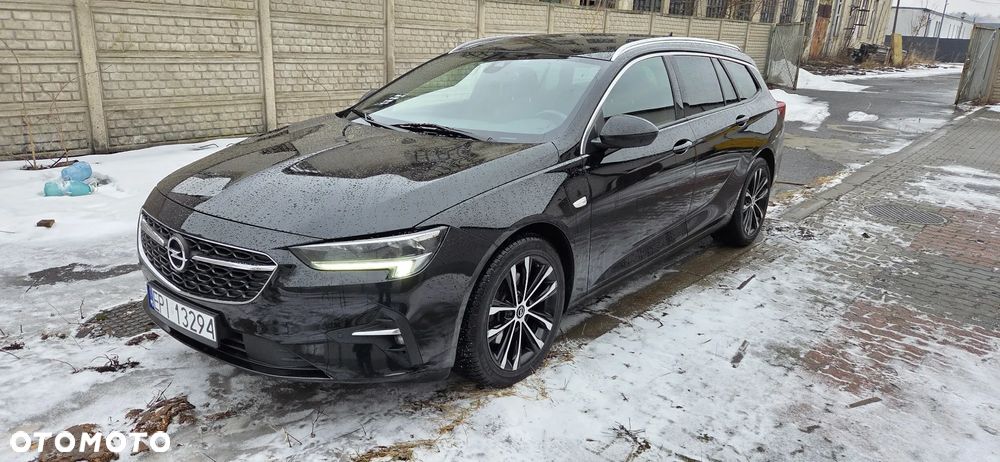 Opel Insignia - 1