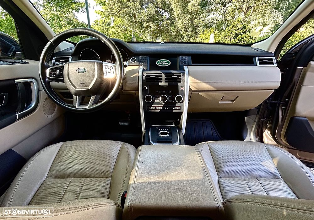 Land Rover Discovery Sport 2.2 Td4 HSE Auto - 17
