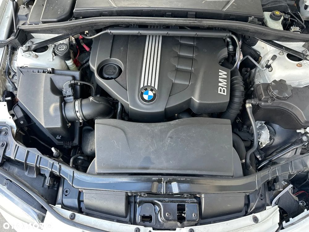 BMW Seria 1 118d - 9