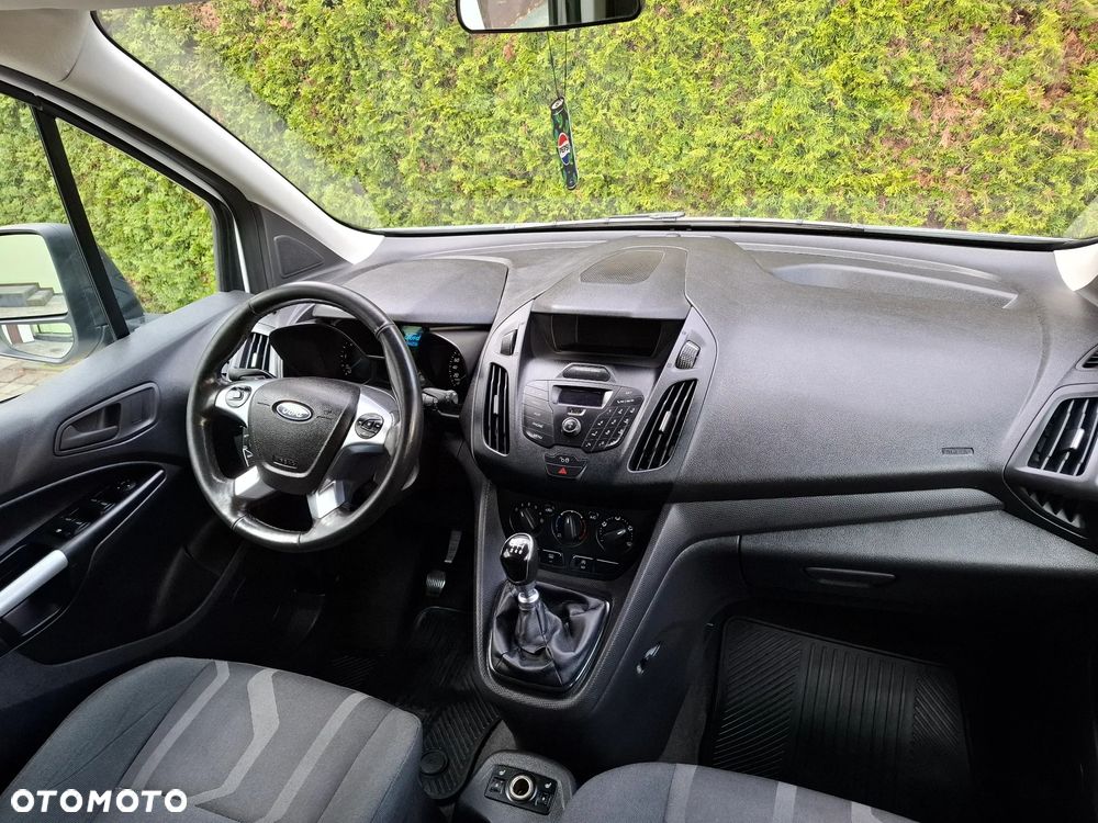 Ford Transit Connect - 15
