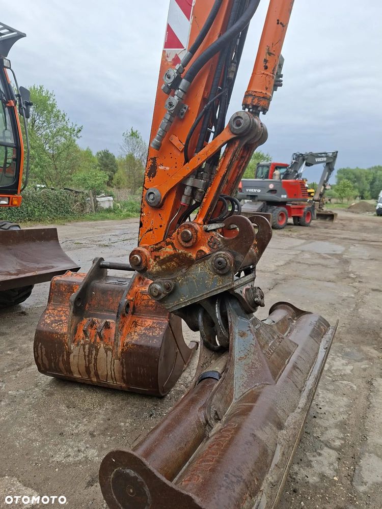 Liebherr A312 - 5