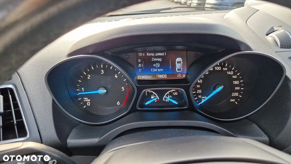 Ford Kuga 2.0 TDCi 4x4 Titanium - 24