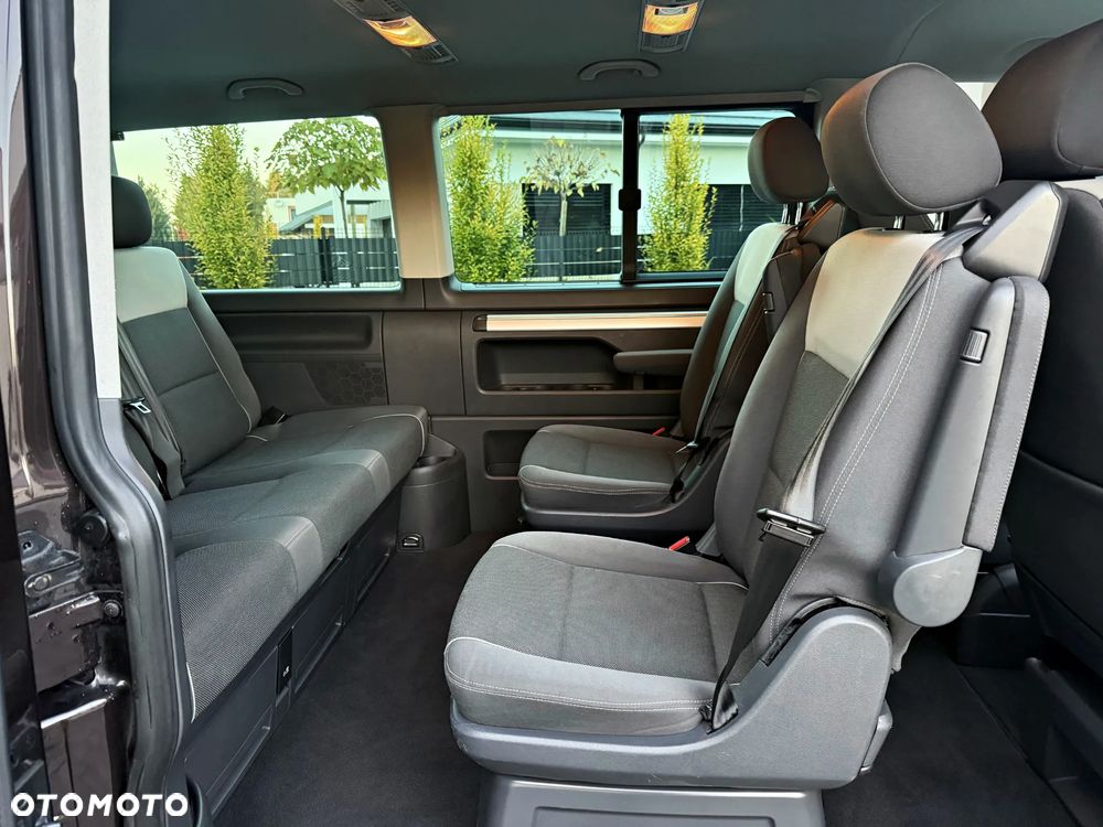 Volkswagen Multivan - 14