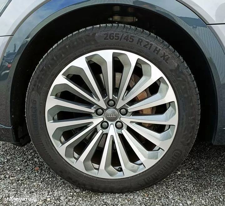 Audi e-tron 55 quattro S line - 13