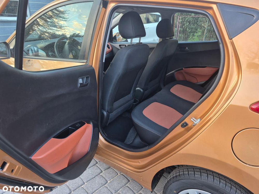 Hyundai i10 - 21