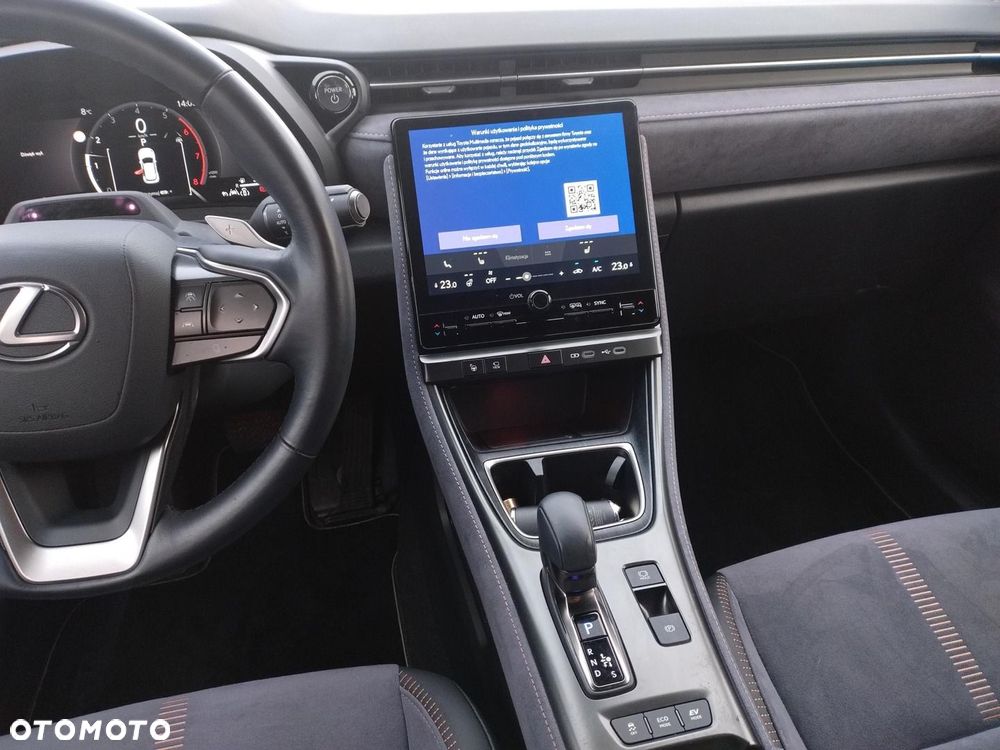 Lexus LBX 1.5 Hybrid Cool - 15