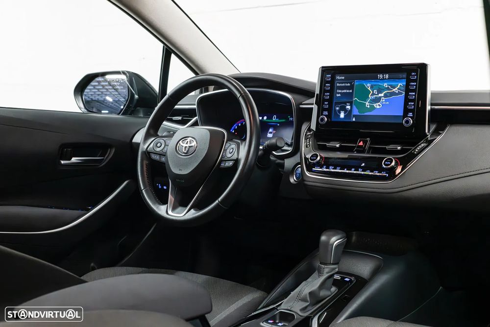 Toyota Corolla SD 1.8 Hybrid Luxury - 14