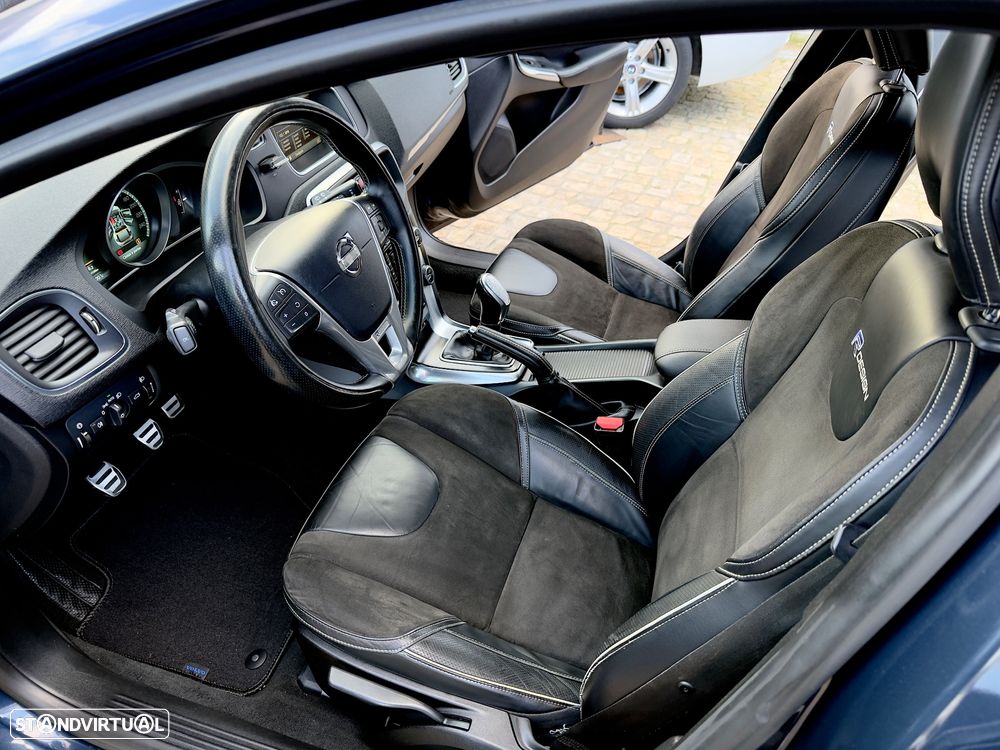 Volvo V40 D2 R Design - 42