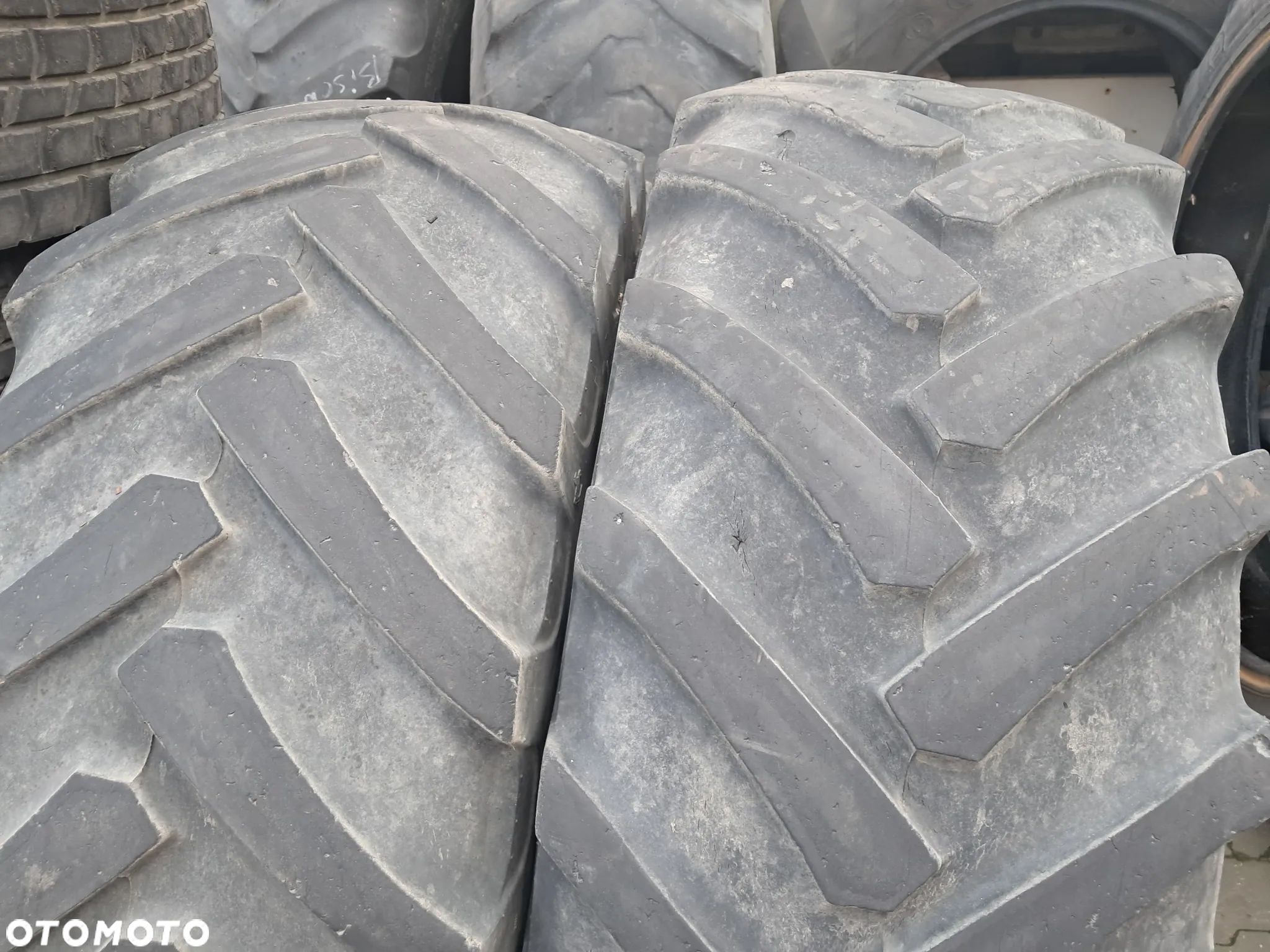 Opona 405/70r24 Continental AC70G - 1