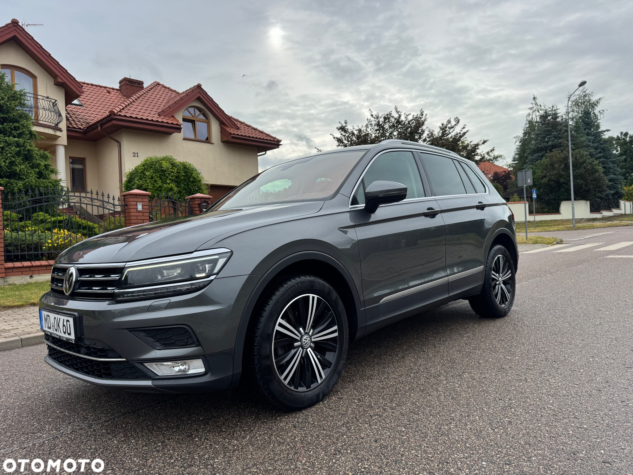 Volkswagen Tiguan - 9