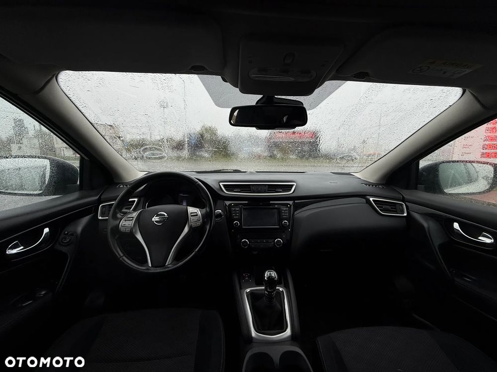Nissan Qashqai - 11