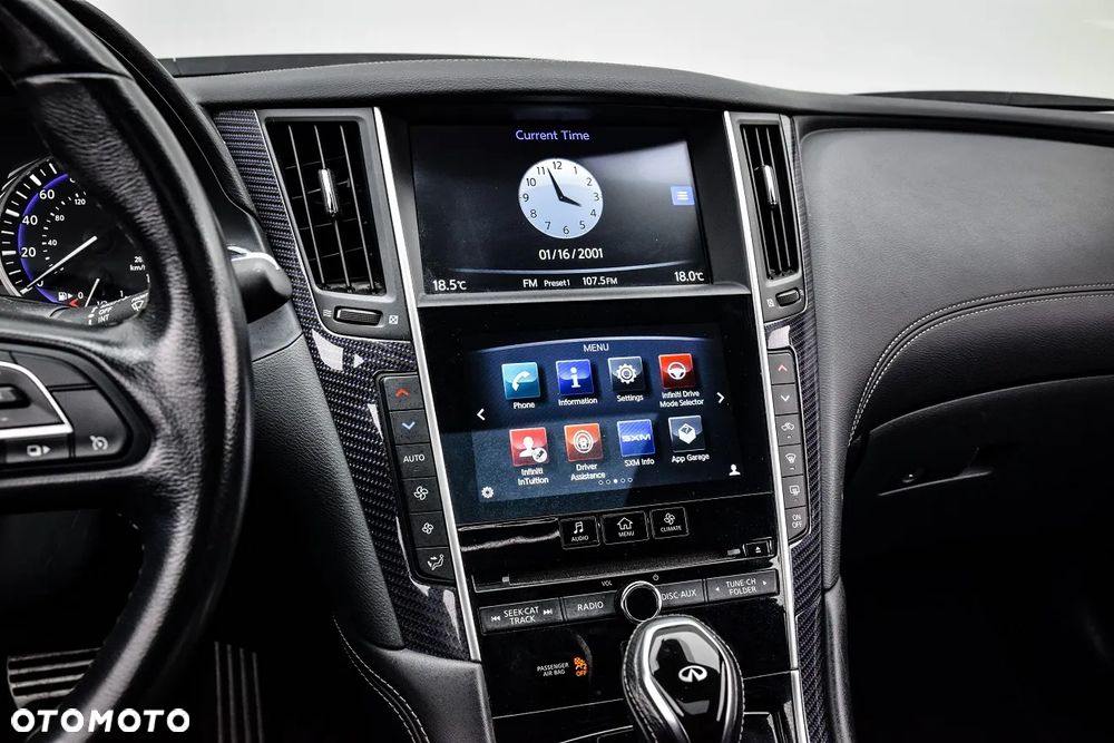 Infiniti Q60 - 33