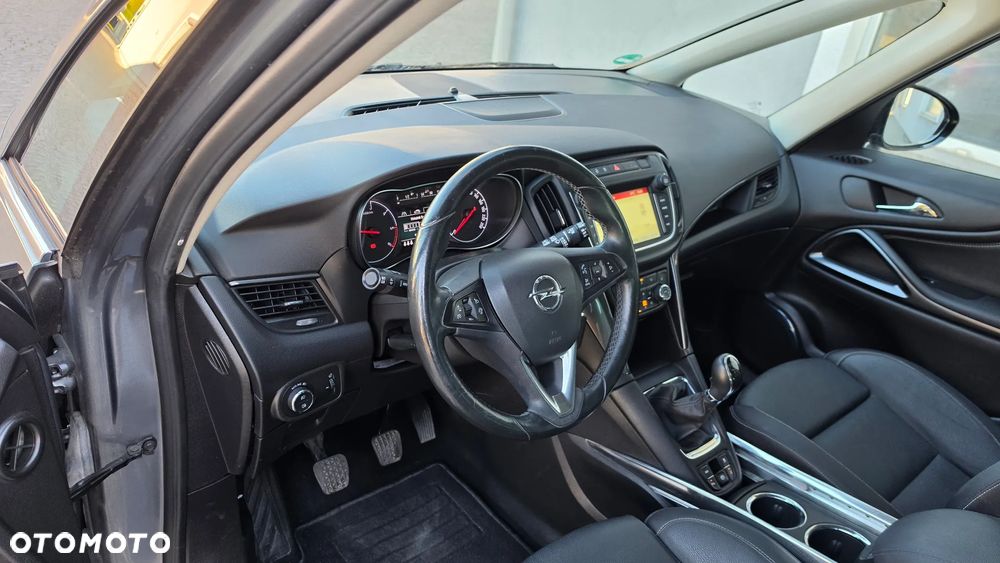 Opel Zafira 2.0 D (CDTI ecoFLEX) Start/Stop Business Edition - 8