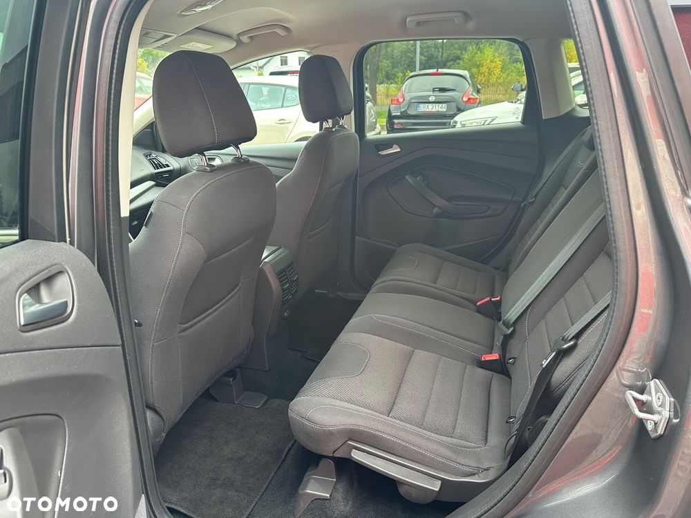 Ford Kuga 2.0 TDCi 4x4 SYNC - 29