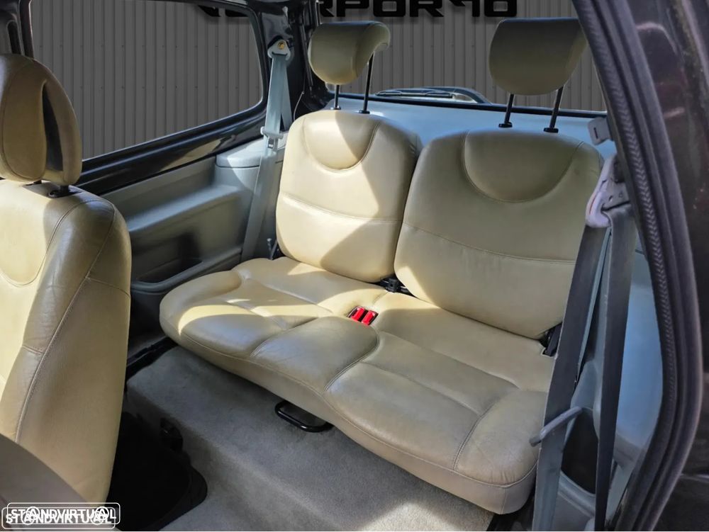 Renault Twingo 1.2 16V Expression - 9