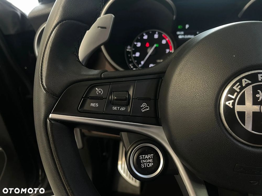 Alfa Romeo Stelvio 2.0 Turbo Sprint Q4 - 15