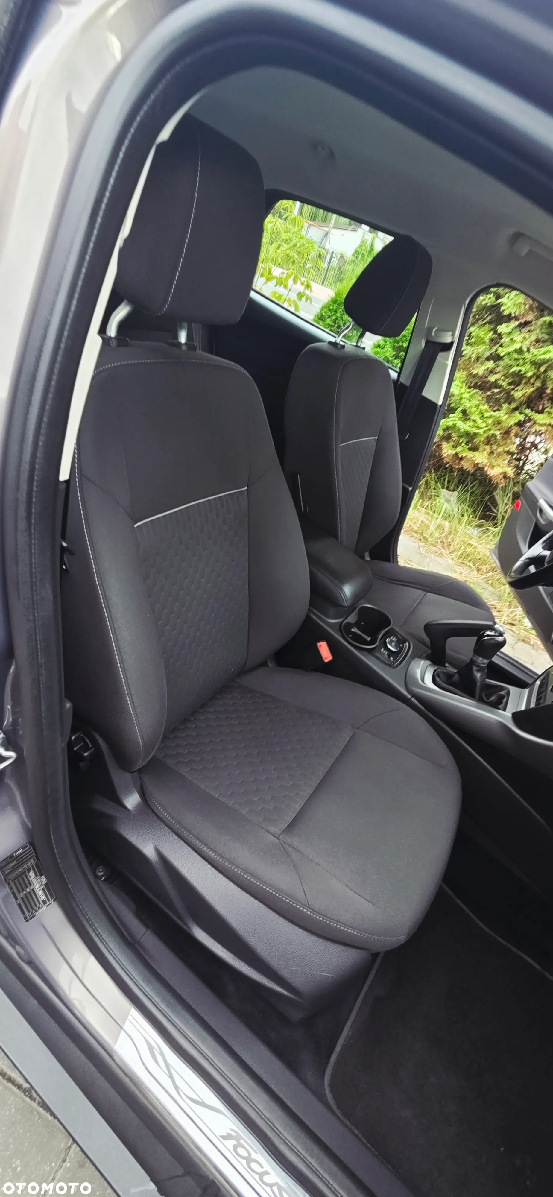 Ford Focus - 32