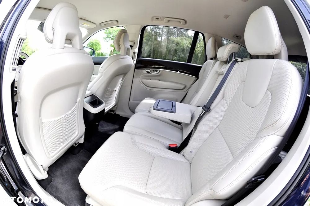 Volvo XC 90 D5 AWD Inscription - 28