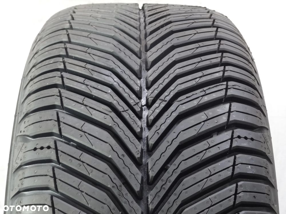 215/50R18 MICHELIN CROSSCLIMATE 3  7,5mm 2026r B6470