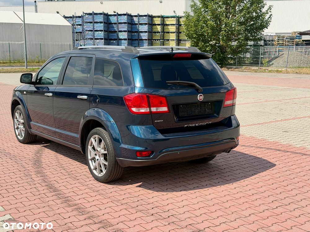 Fiat Freemont 2.0 Multijet Lounge AWD - 3