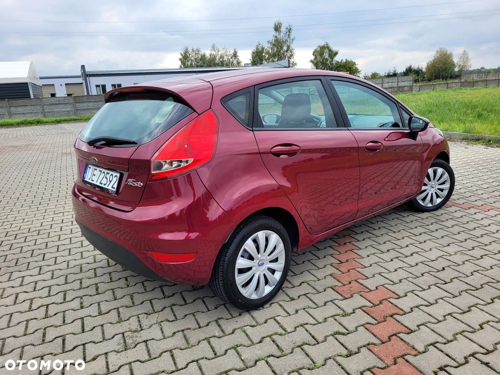 Ford Fiesta 1.25 Silver X - 35