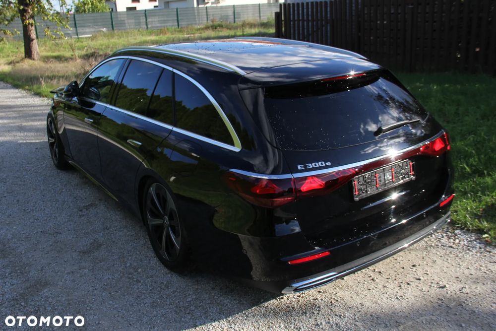 Mercedes-Benz Klasa E 300 9G-TRONIC Avantgarde - 1