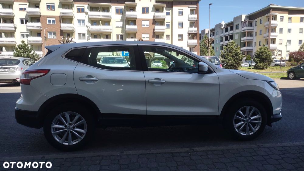 Nissan Qashqai 1.2 DIG-T Acenta EU6 - 2
