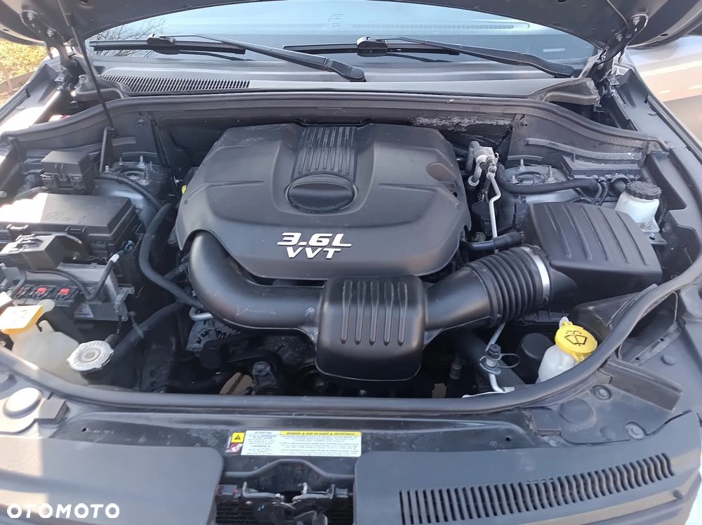 Jeep Grand Cherokee - 24