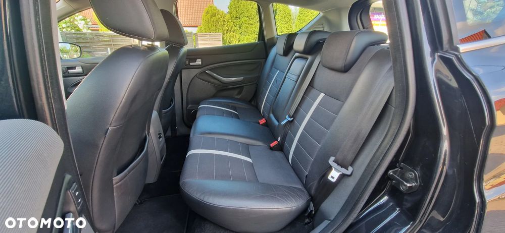 Ford Kuga 2.0 TDCi 4x4 Titanium - 25