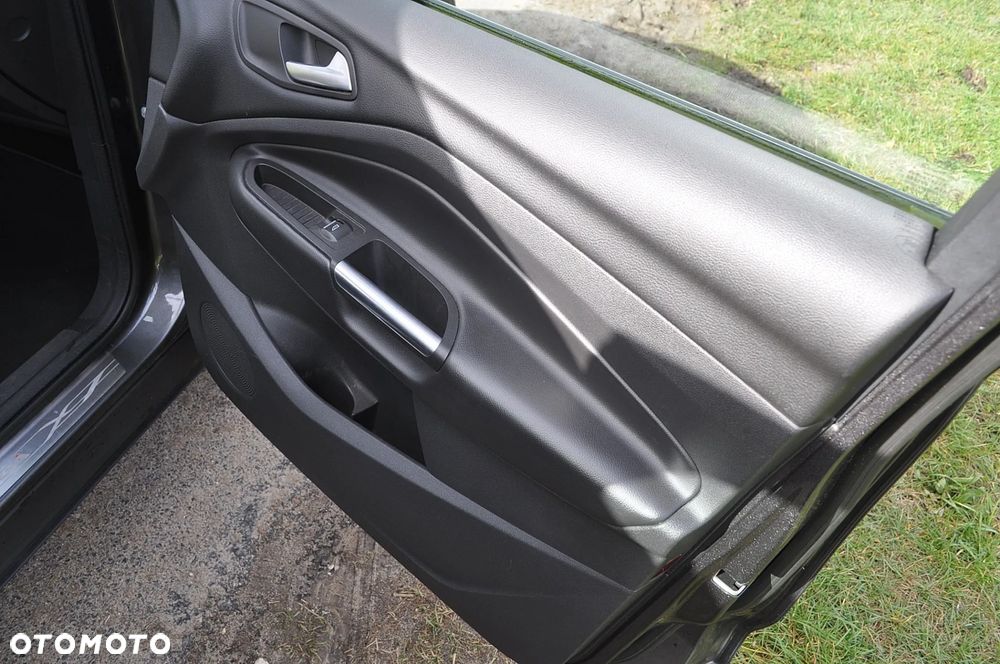 Ford Kuga 2.0 TDCi AWD Edition - 21