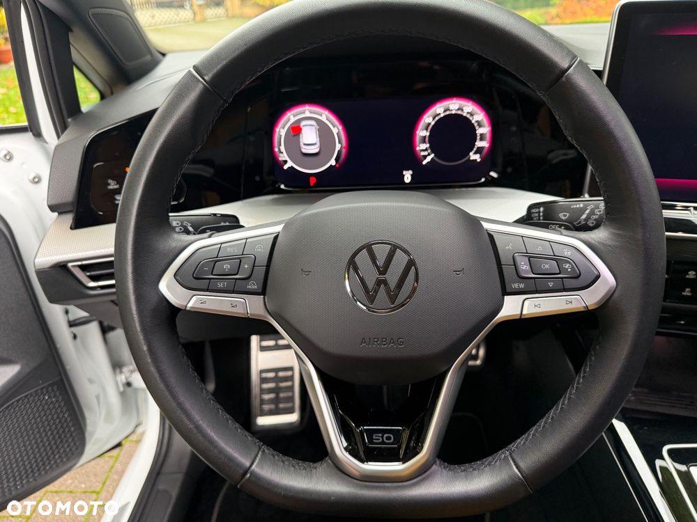 Volkswagen Golf 1.5 eTSI mHEV Edition 50 DSG - 29