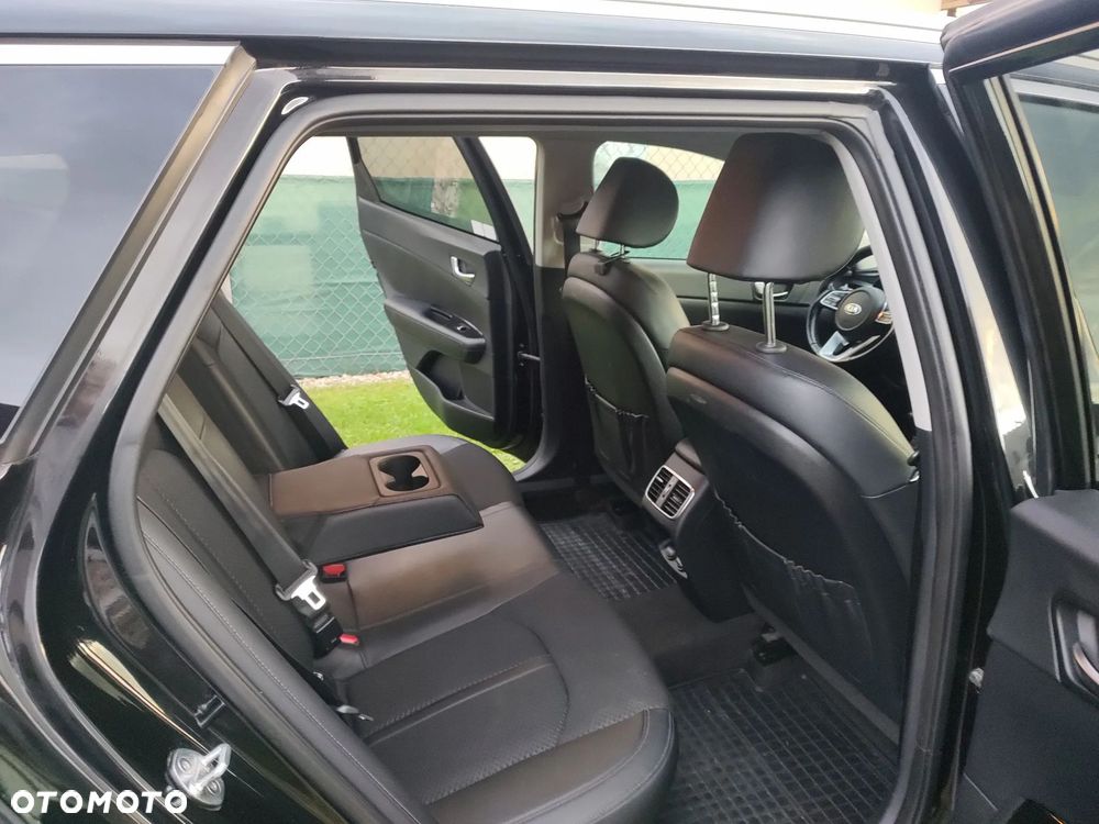 Kia Optima 1.6 T-GDI L DCT - 30