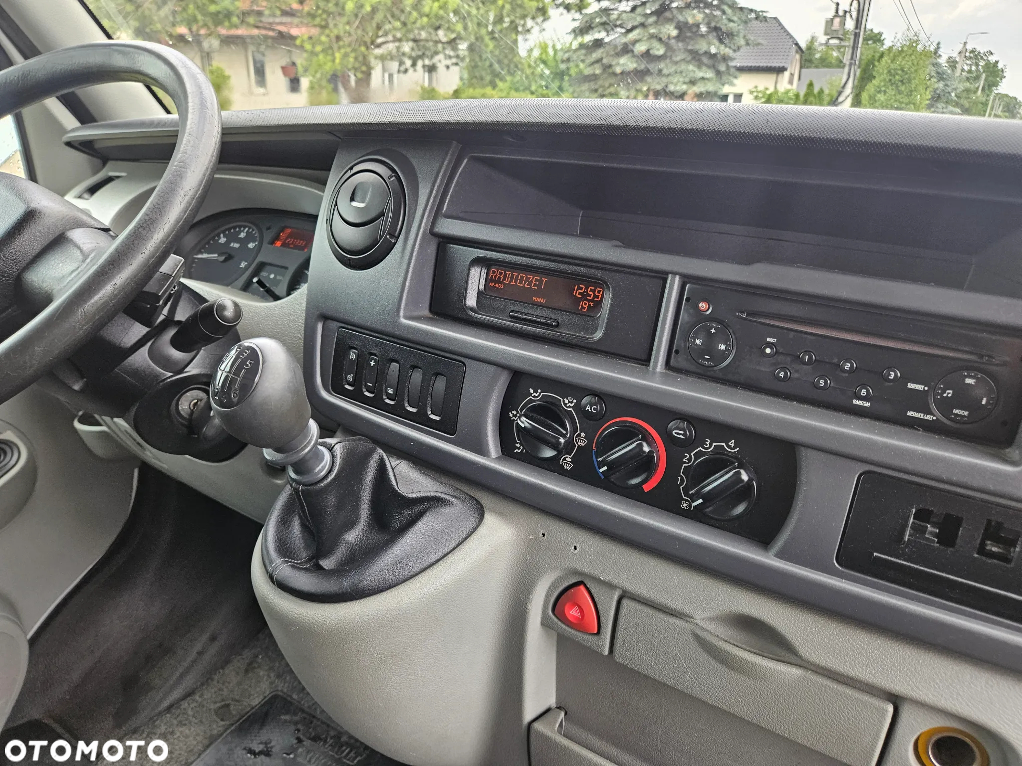 Renault Master - 15
