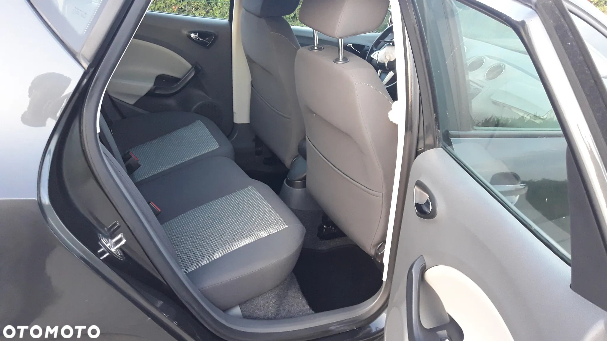 Seat Ibiza 1.6 16V Style - 11
