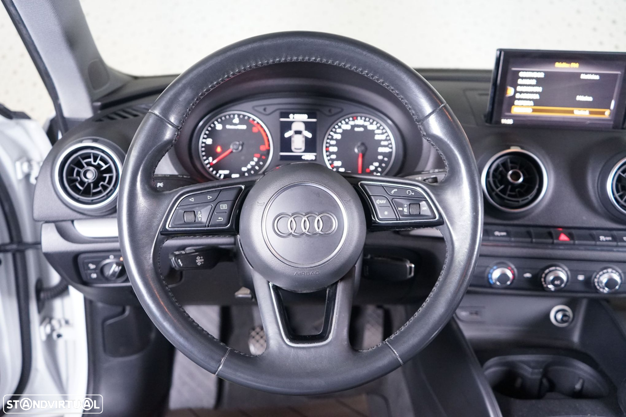 Audi A3 Sportback 1.6 TDI Design - 19
