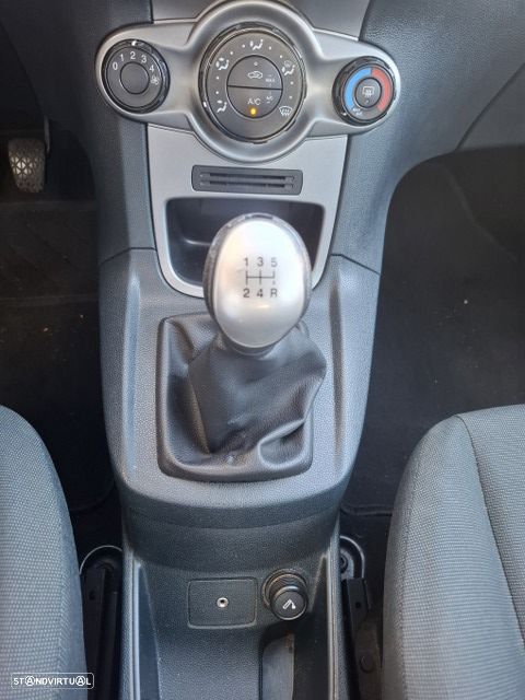 Ford Fiesta 1.25 Trend - 15