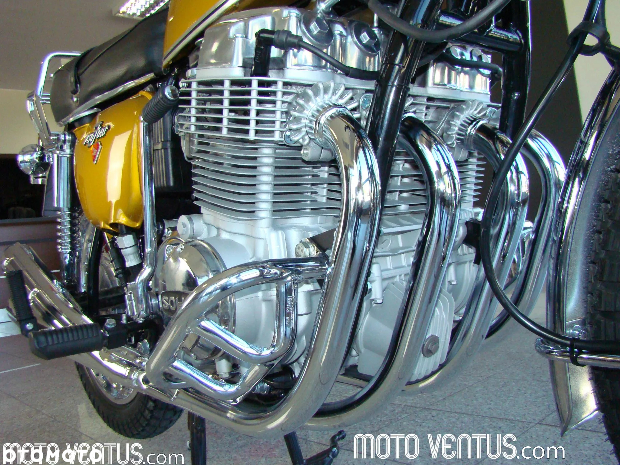 Honda CB - 10