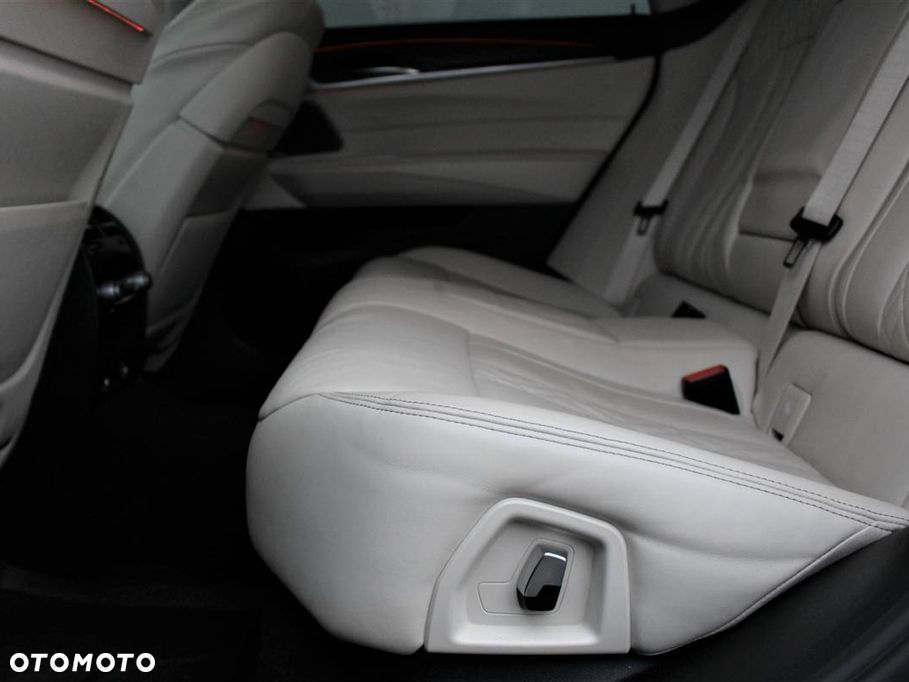 BMW 6GT 630d xDrive Luxury Line - 37