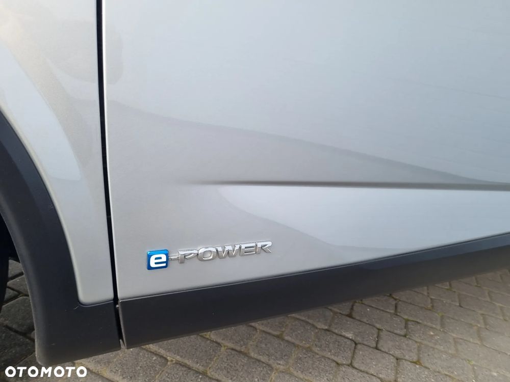 Nissan Qashqai 1.5 e-POWER N-Connecta - 24