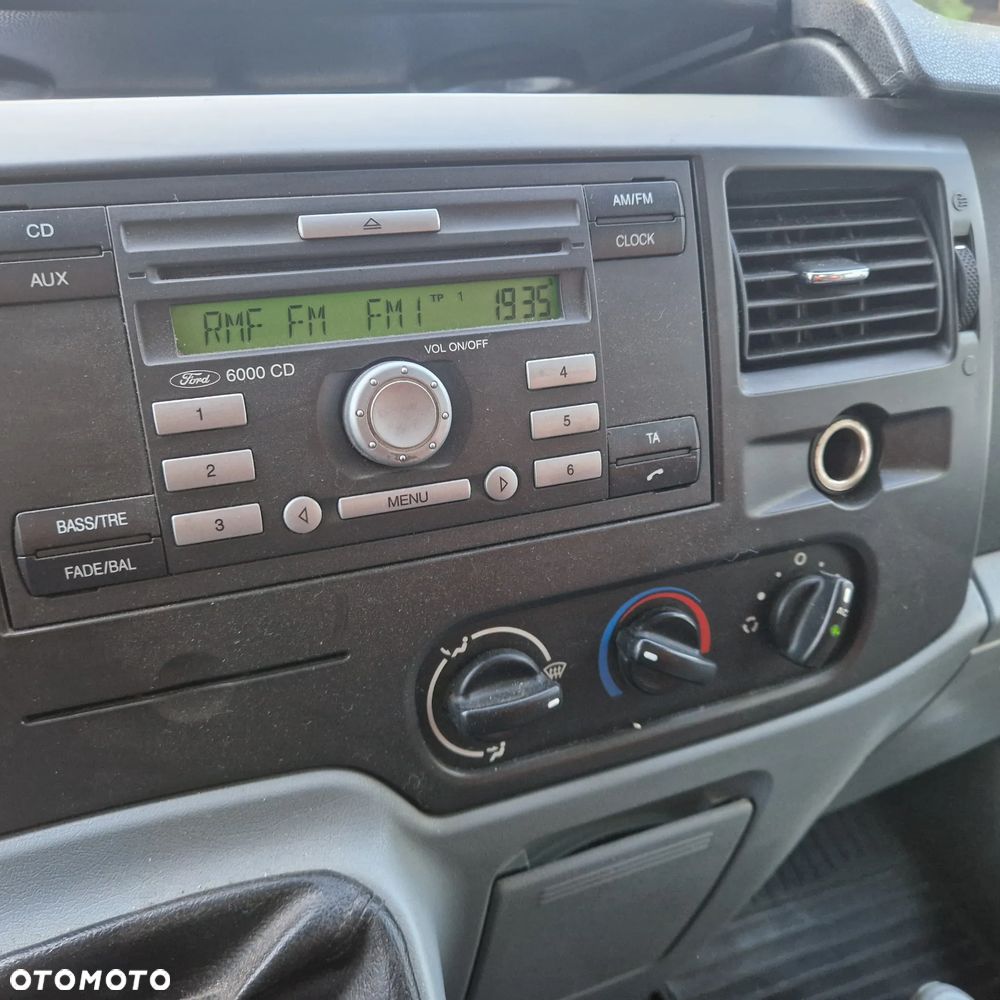Ford Transit - 8