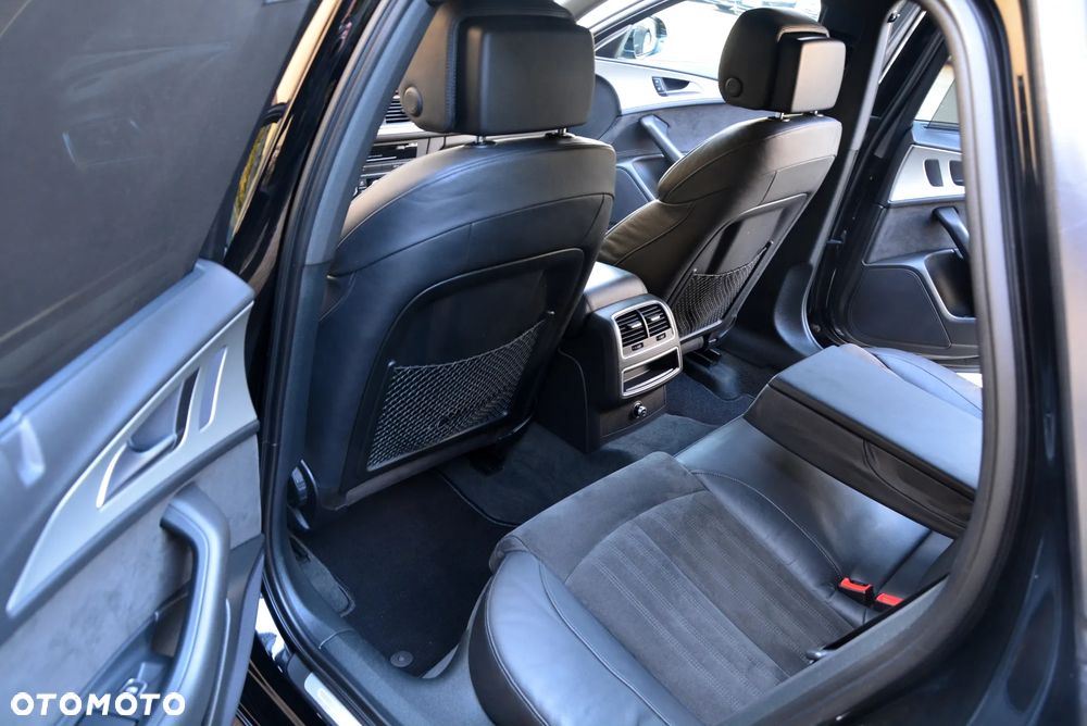 Audi A6 Avant 2.0 TDI ultra S tronic - 8